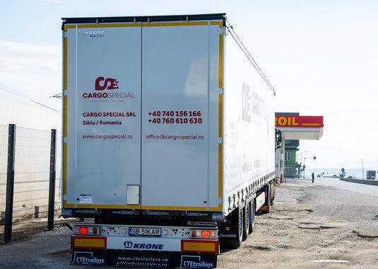 Inscripționare prin colantare Cars, Trucks & Vans 